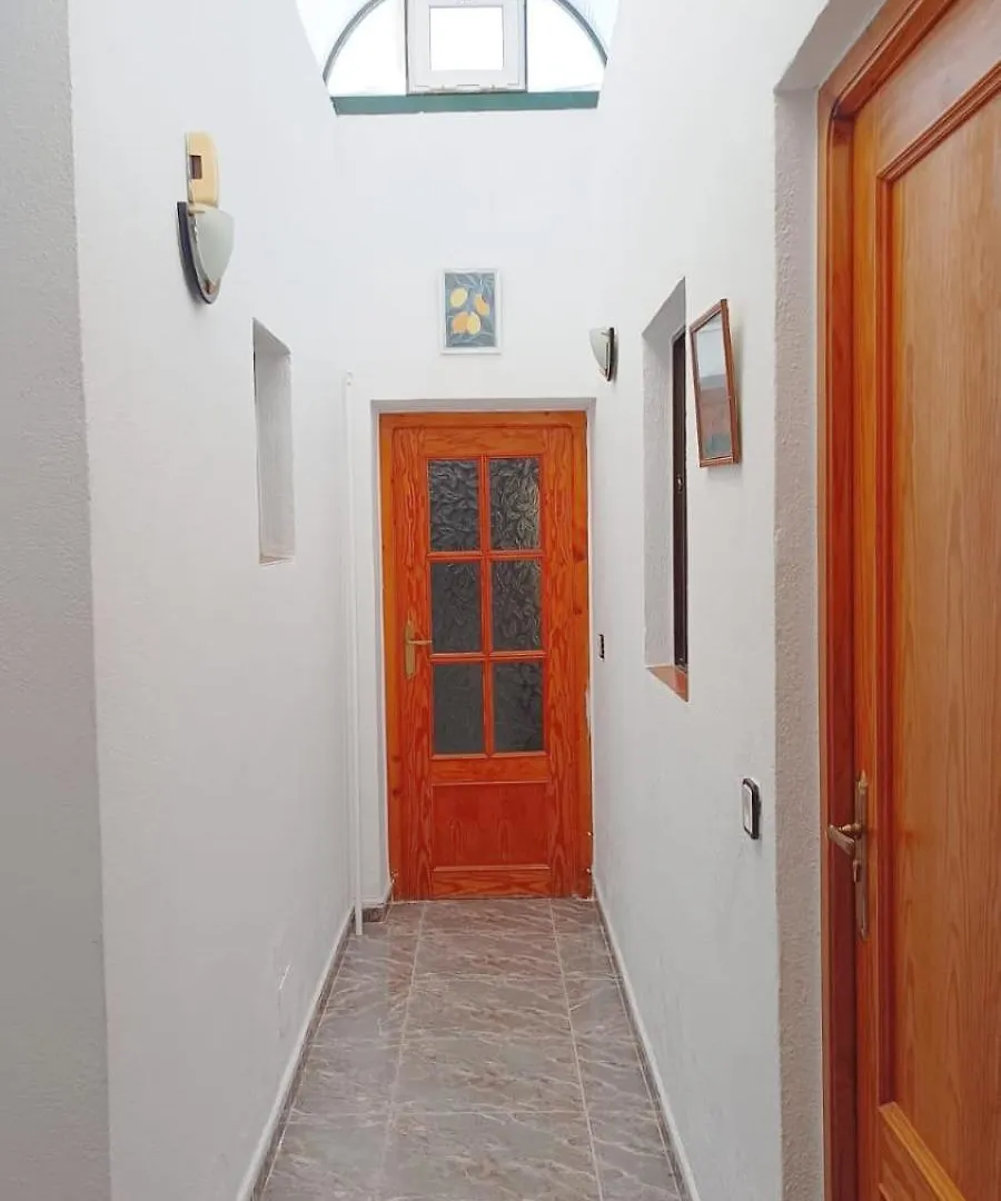 Casa Rural En Padules Gr 0*,
